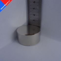 Неодимовый магнит диск 40х20 мм